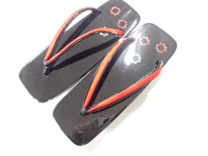 漆塗り　桐下駄(23センチ)